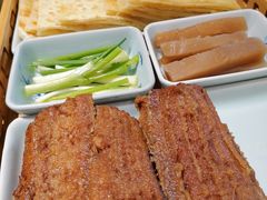 招牌烙饼卷带鱼-北平食府·北京烤鸭(北京西站六里桥店)