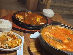 -百年石锅饭·朝鲜族传统民餐