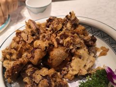 脆皮肘子-新侨小馆(东直门北小街店)