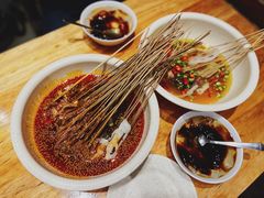 藤椒味钵钵鸡-嘉州叶婆婆钵钵鸡(建设路店)