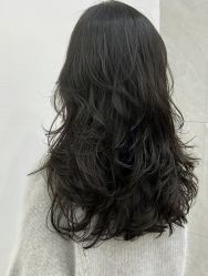 -虫二·专注健康烫染沙龙