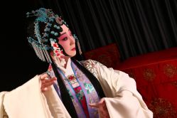 -胭脂猫京剧摄影