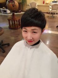 -构想时尚发型会所