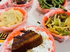 -咱家王新国把子肉(县东巷店)