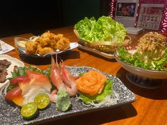 -肉魁屋·烧肉·烧鸟·酒场(高新店)