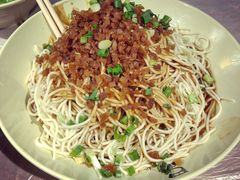 凉面-巴厘龙虾·榜首油焖大虾(洞庭·艺术洋房店)