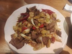 -隔壁老王·家常云南菜(花巷店)