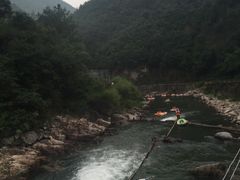 -安吉龙王山峡谷漂流