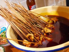 -拈签一笑黄牛肉辣卤串串