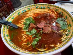 -金杨拉面王小吃面馆·牛三宝面·红烧牛肉粉