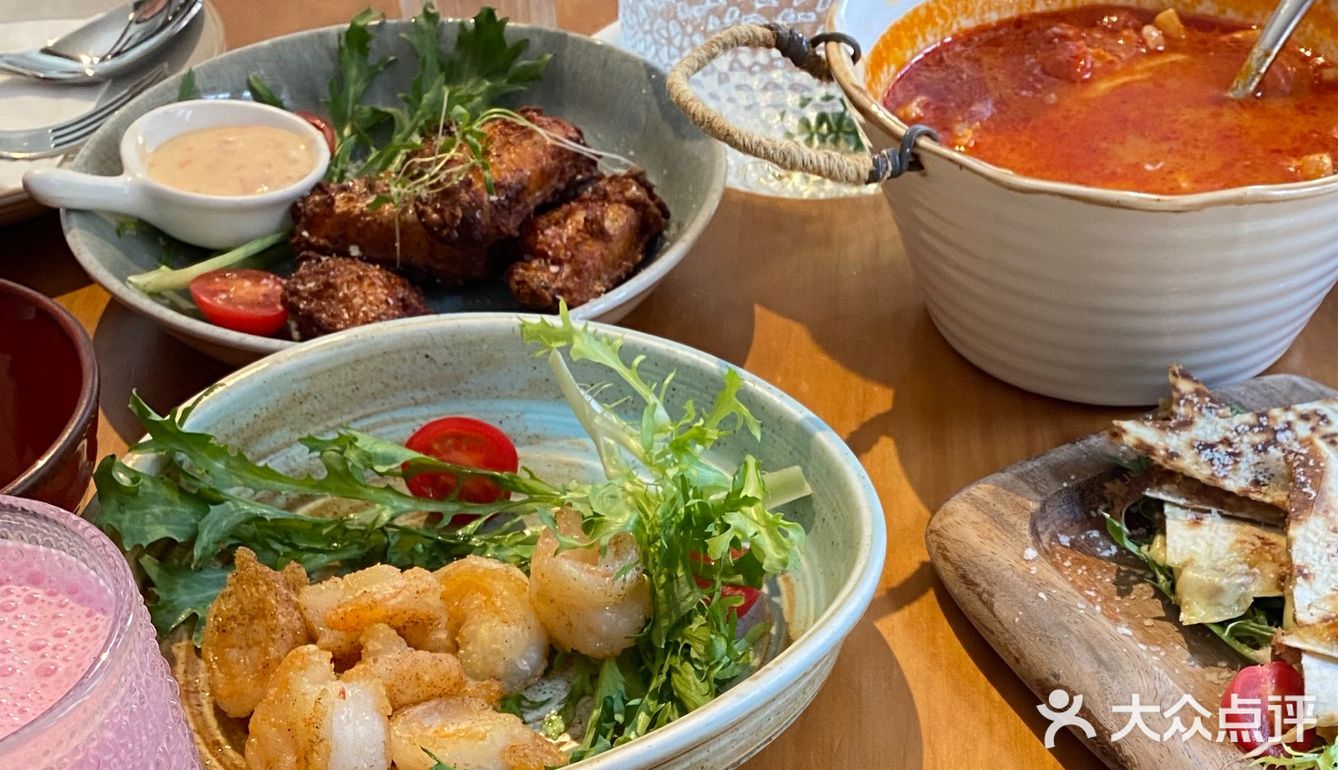 想来晒太阳的小店[加油]