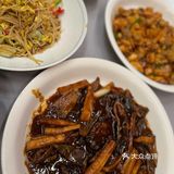 吃地道天津菜就到沽上民肴！