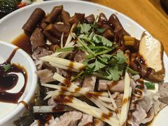 黑白切-大三元台湾鲁肉饭(沙井新桥店)