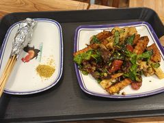 -云阿蛮云南生烫牛肉米线(奉贤路店)