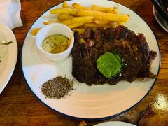 -羽深肉铺 Steak & Wine