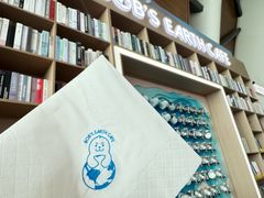 -抱抱地球咖啡馆(国家海洋博物馆店)