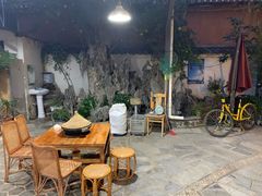 -双廊杨记石锅鱼石锅牛肉