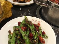 -吉布鲁牛排海鲜自助(龙湖北城天街购物广场店)