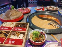-生活如沸·顺德水牛奶火锅(大学路店)