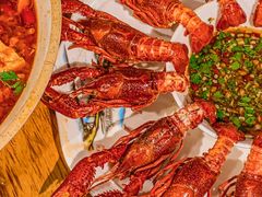 -李双猪·小龙虾·烧烤·羊肉煲(乐山店)