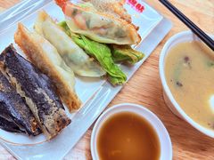 -众品老方子锅贴甜沫(李村店)