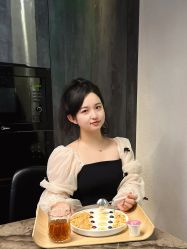 -玛莲朵·海菲秀冰珀科