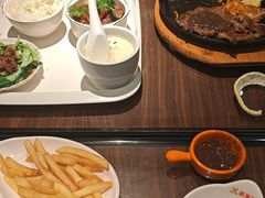 -豪享来牛排(人民店)