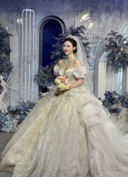 -LOVINA洛维娜婚纱礼服