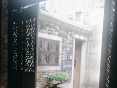 -碧江金楼