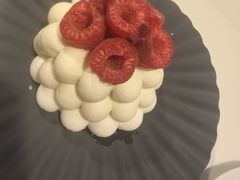 -潮一不贰·法式甜品·生日蛋糕·西式简餐(外滩店)