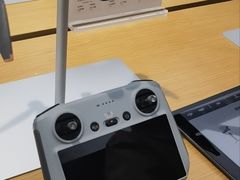 -DJI大疆(深圳华强北曼哈授权体验店)