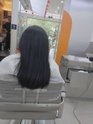 -首脑美发沙龙