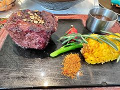 -西语炭烧牛排·西厨(滨湖万科里店)