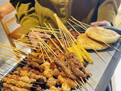 -卞二小串·鹤岗烧烤·坑烤(永定路店)