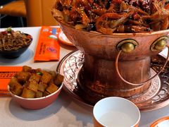 -锅立方•炭火蛙锅(六合万达广场店)