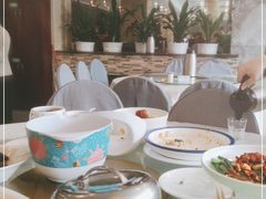 自助取餐区-椿记烧鹅(叠彩店)