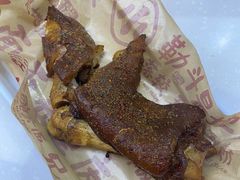 -遇见小面(万科金融中心店)