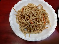 -金杨拉面王小吃面馆·牛三宝面·红烧牛肉粉