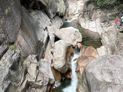 -鄣山大峡谷