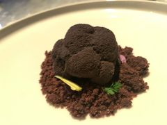 白巧克力松露慕斯-广州四季酒店·佰鲜汇·现代法餐