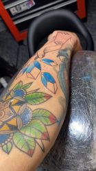 -苏针艺纹身·穿孔饰品