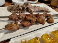 手抓羊肉-贯贯吉·清真餐厅(浙江中路店)