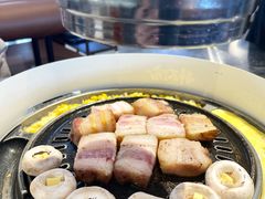-朴太院·烤肉万岁·创意首尔料理(中联广场店)