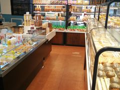 面包甜点陈列柜-金凤成祥(花园路店)