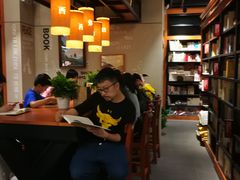 -SISYPHE BOOKS西西弗书店(龙湖滨江天街店)