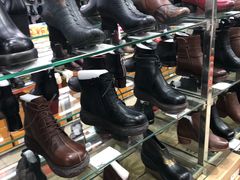 -靓足鞋店(大沽南路店)