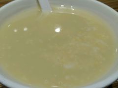 两米粥-老昌春饼(中央大街店)