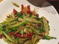 -爱碗亭·鲜炒湖南菜(壹城中心店)