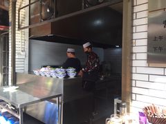 -老乌家特色小炒泡馍(大皮院店)