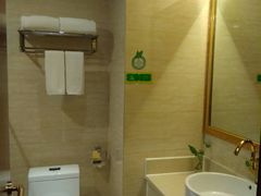 -维也纳酒店(桂林万象城火车站店)